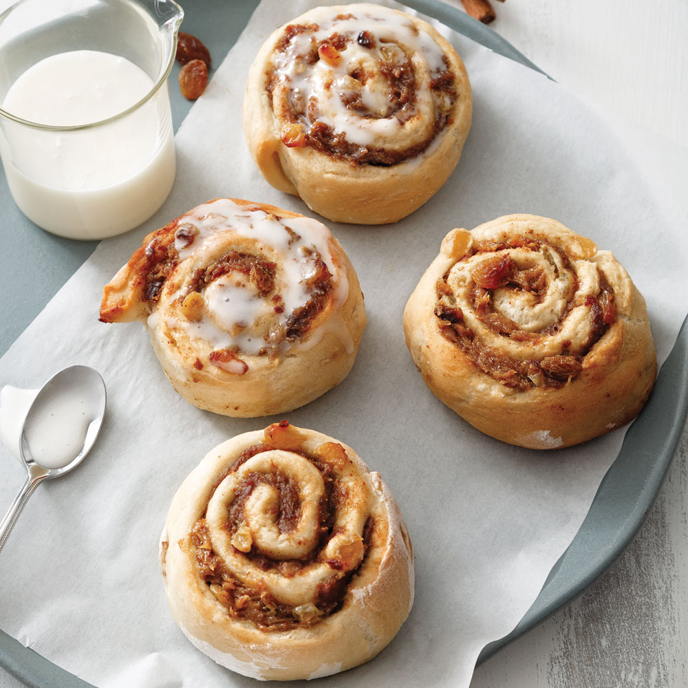 Brioches à la cannelle et au beurre d’amande végane