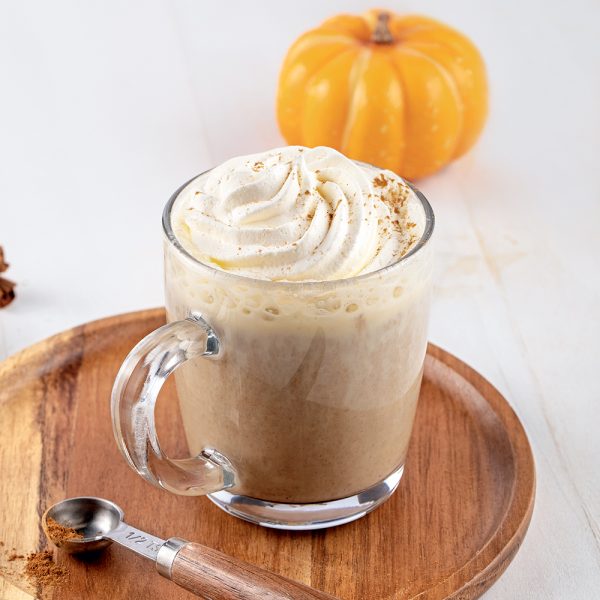 Latté à la citrouille épicée