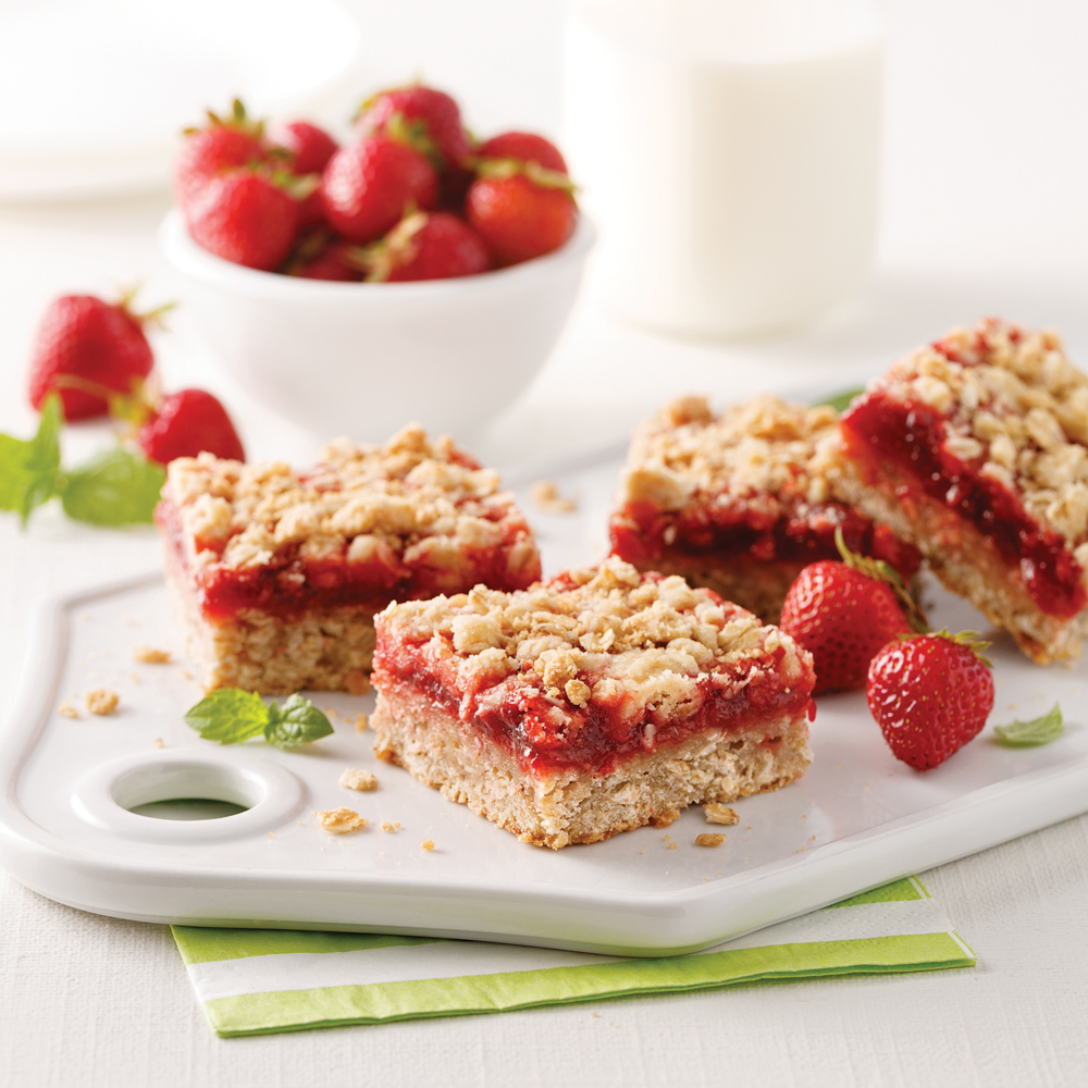 Photo de carrés aux fraises et bananes