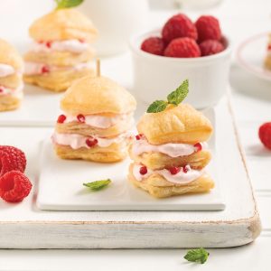 Mille-feuille à la mousse de framboises