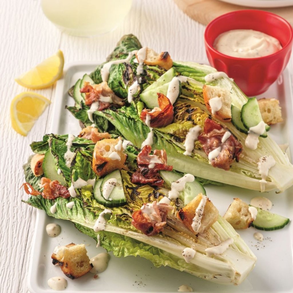 Salade César grillée au prosciutto