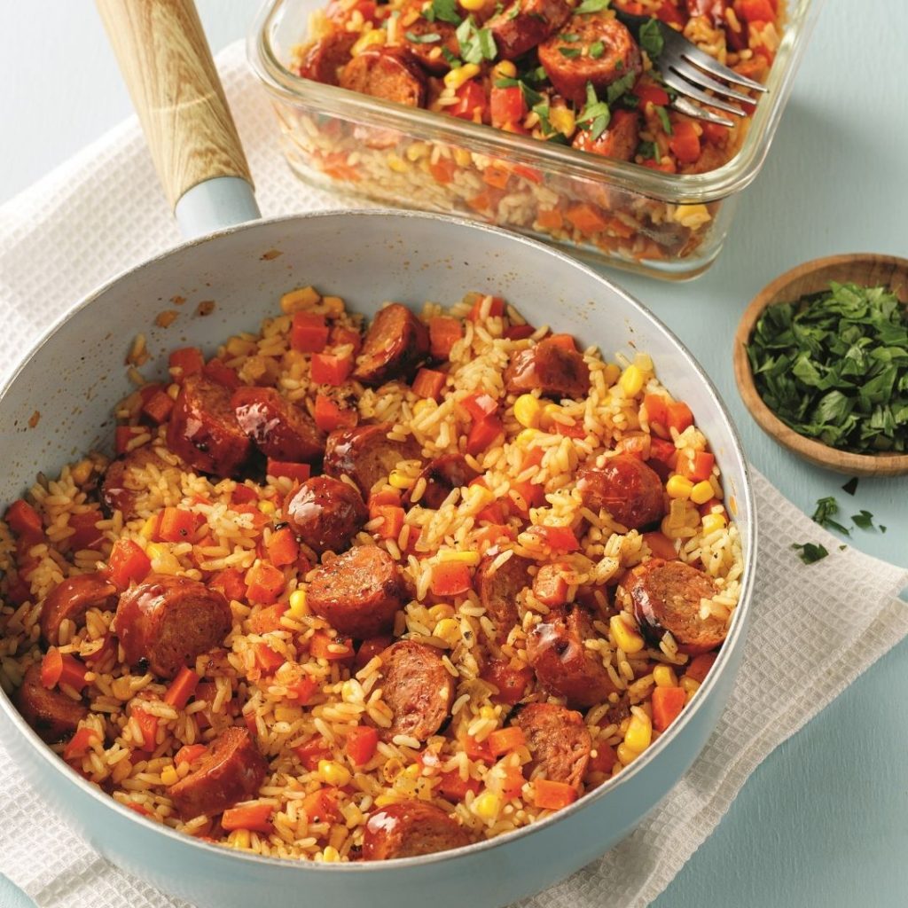 Sauté de riz et saucisses