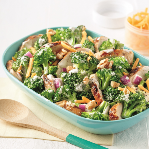 Salade de brocoli et poulet ranch