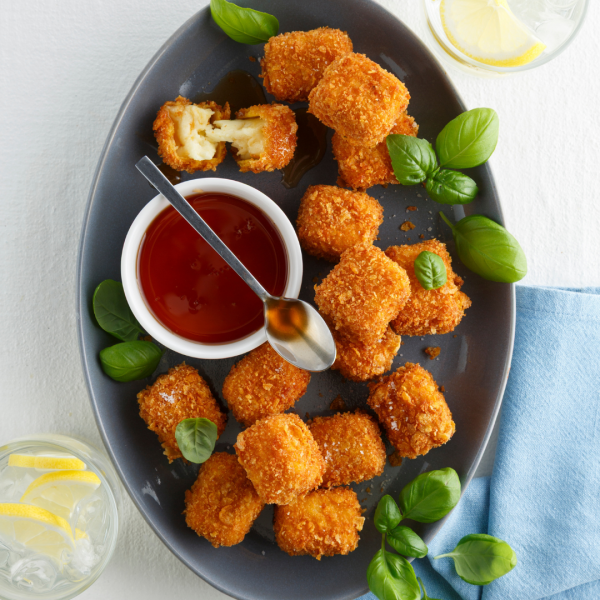 Cubes de halloumi frits
