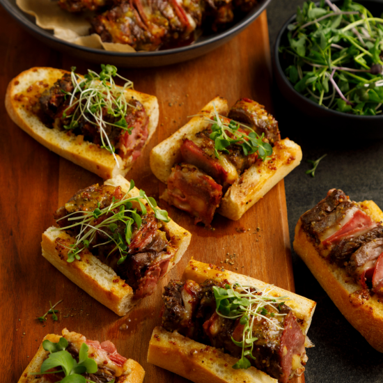 Sandwichs bavette et trio de charcuteries