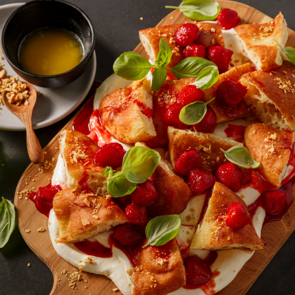 Queues de castor à l’érable et mousse aux fraises style gâteau au fromage