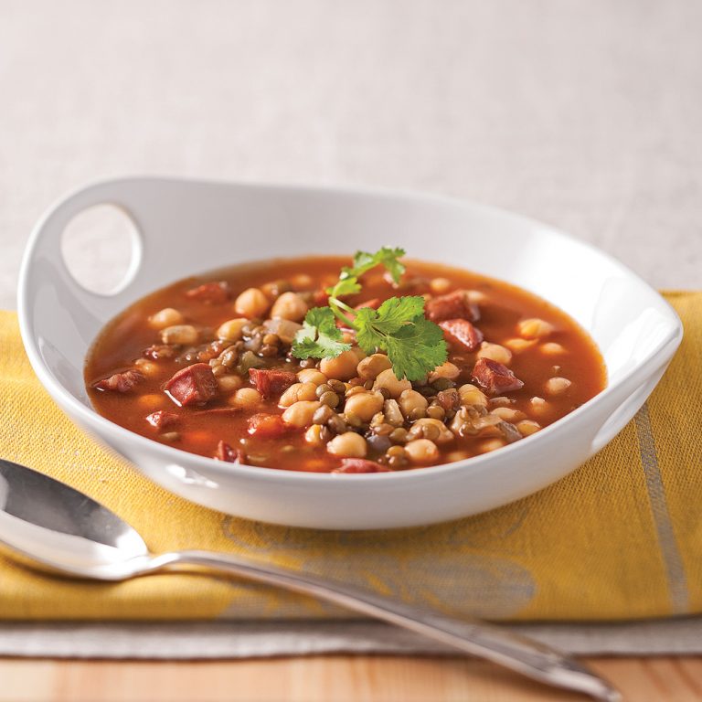 Soupe de lentilles, pois chiches et chorizo - Les recettes de Caty