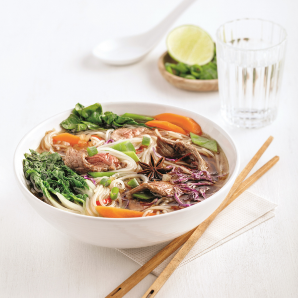 Soupe épicée au bœuf et bok choys