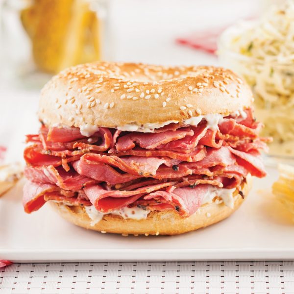 Bagel au smoked meat