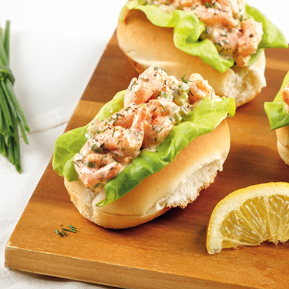 Mini-guédilles aux crevettes garnies d'une salade crémeuse