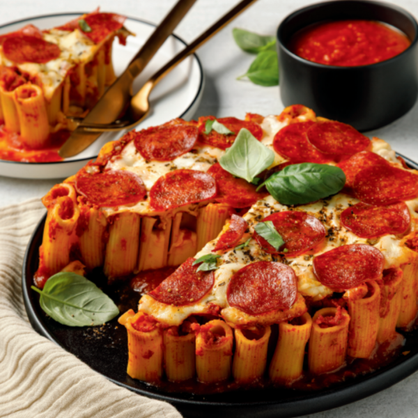 Rigatonis farcis style pizza