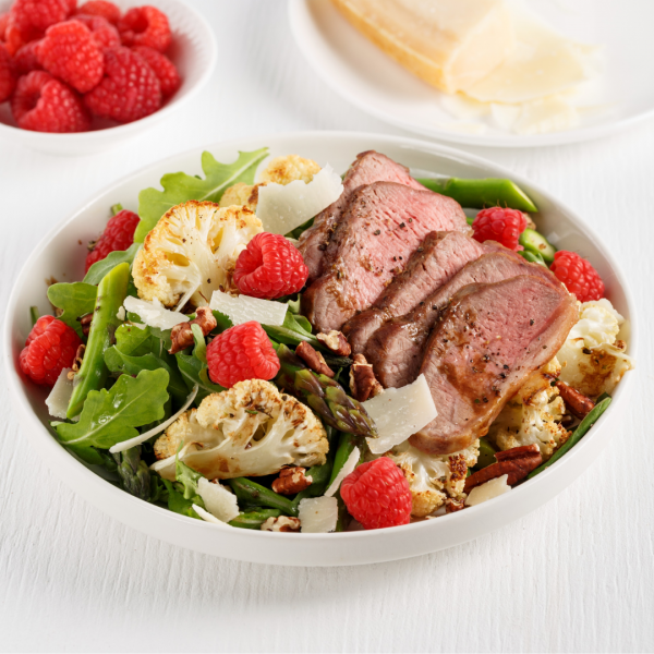Salade d’agneau au chou-fleur rôti