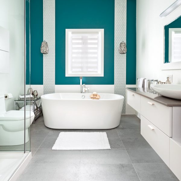 Couleur sarcelle dans la salle de bain - Je Décore