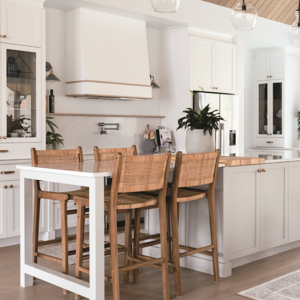 Douceur rustique dans cette cuisine de style farmhouse moderne