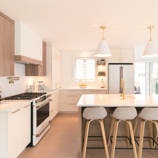 Une cuisine de style farmhouse chic