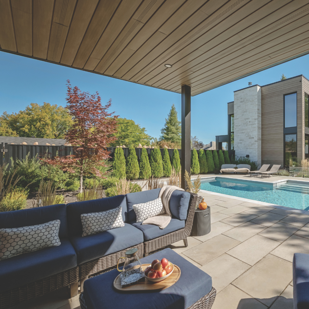 Confier sa cour à des pros, ça change tout!