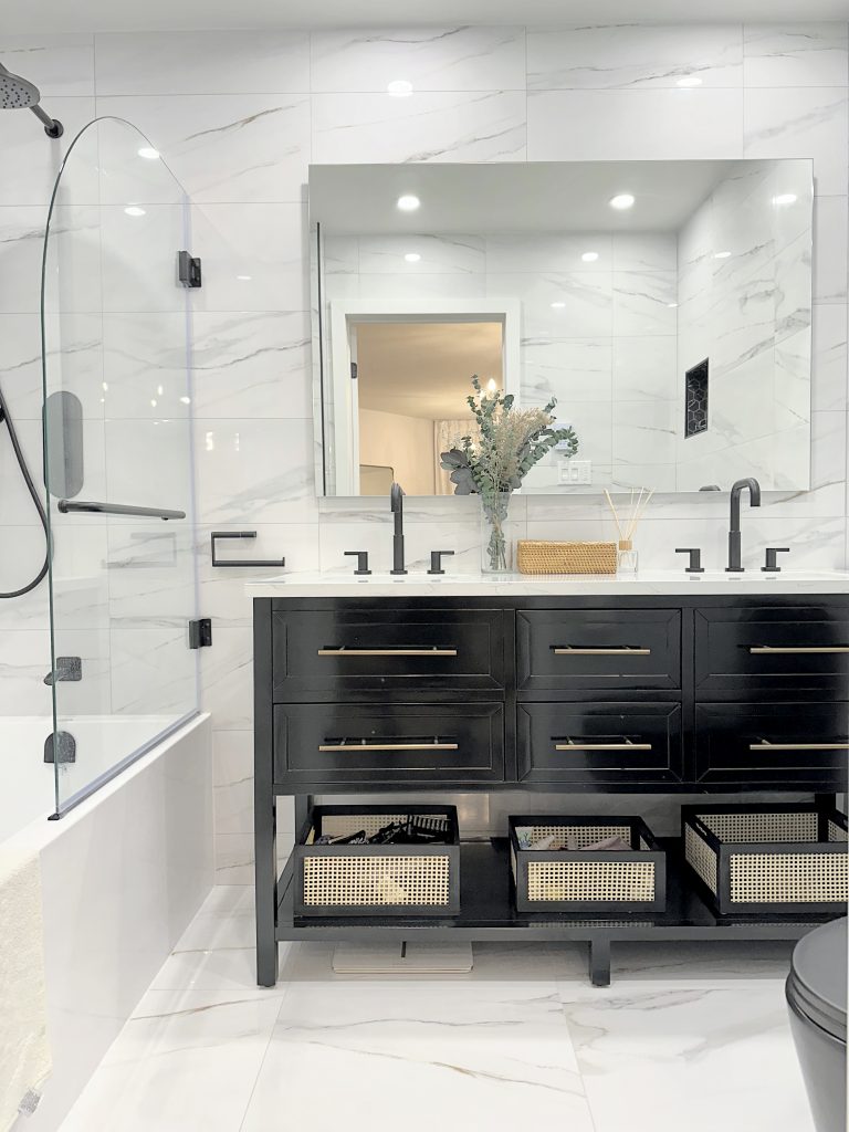 Comment maximiser le rangement dans une salle de bain?