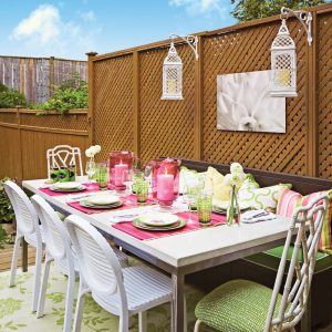 Treillis et accessoires, un décor comme à l’intérieur
