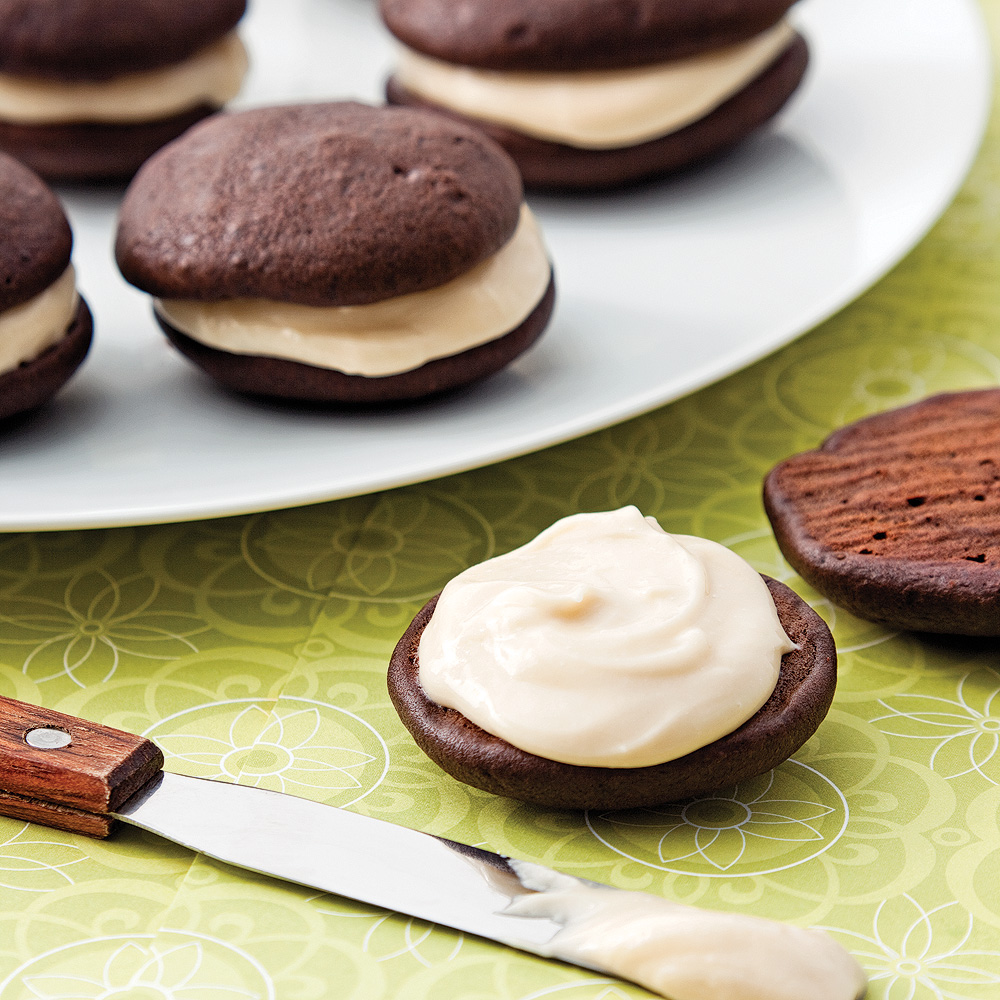 Choco-Tiramisu Whoopie Pies